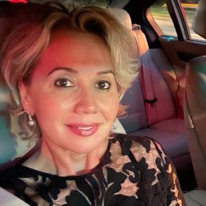 Meet your Posher, Ildiko